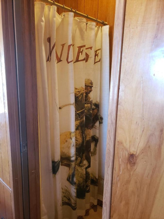 Stampede Rv B&B 图姆斯顿 外观 照片