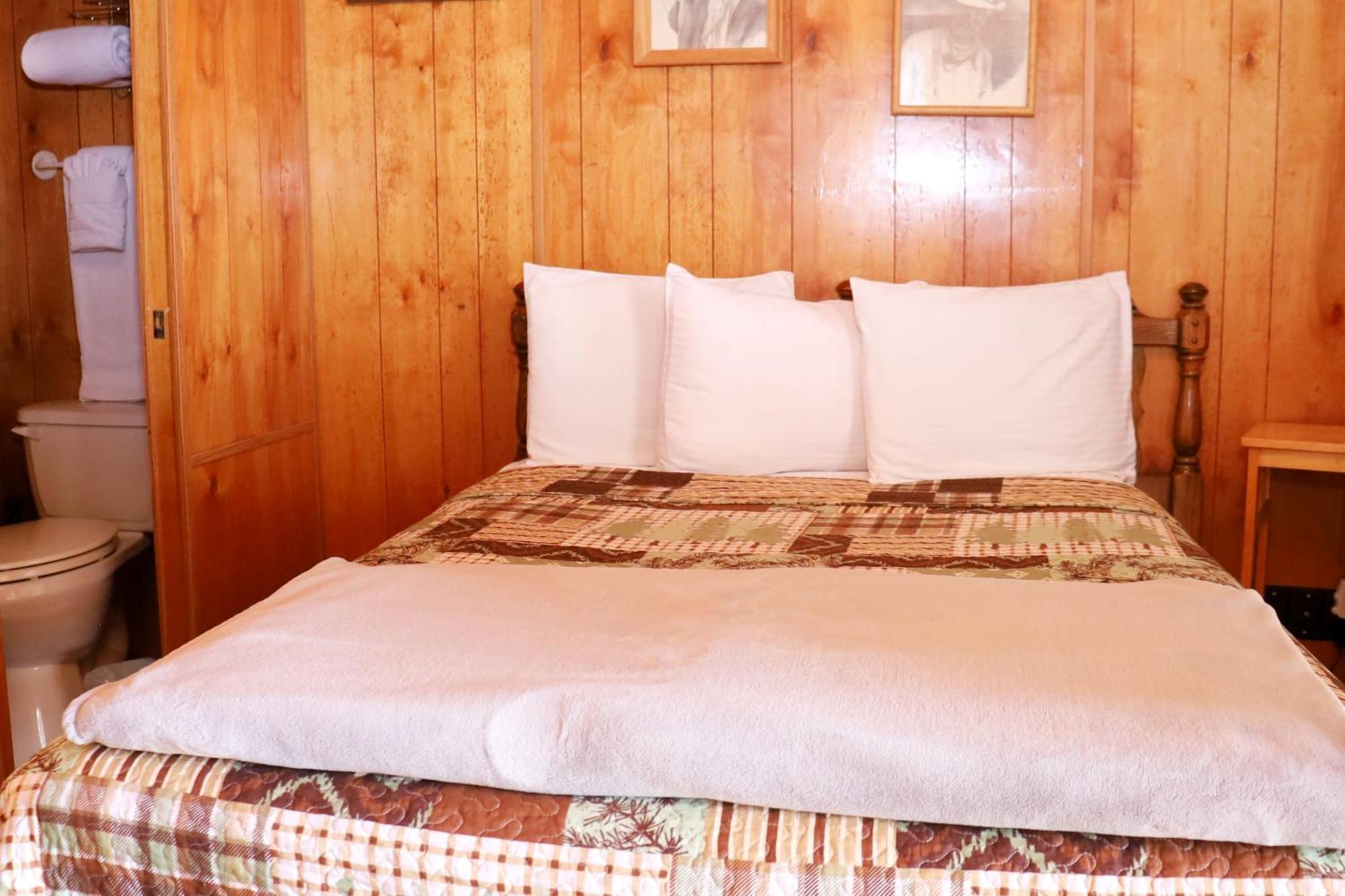 Stampede Rv B&B 图姆斯顿 外观 照片