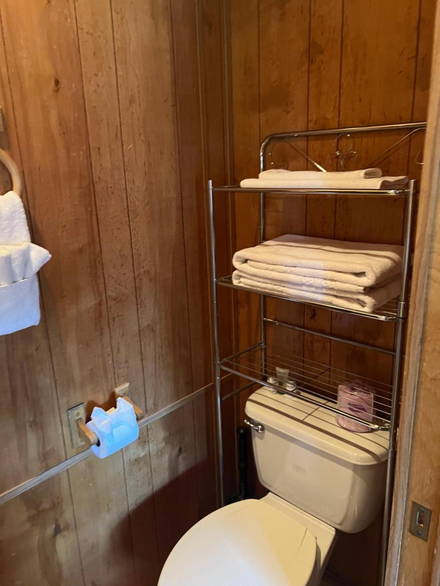 Stampede Rv B&B 图姆斯顿 外观 照片